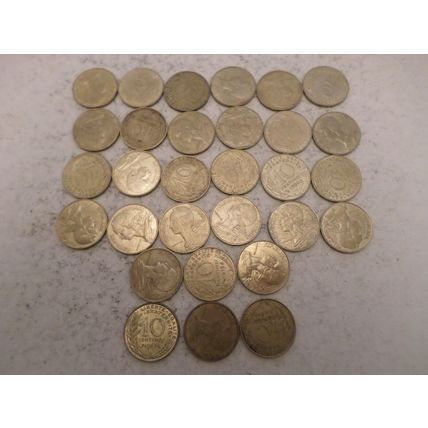 France - 30 differently dated - 10 centime coins #