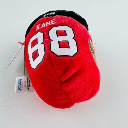 Chicago Blackhawks Patrick Kane "Kaner" 2017 Ty Teeny Beanie Baby United Center