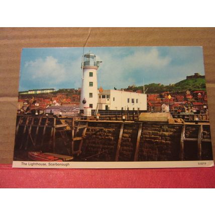 THE LIGHTHOUSE, SCARBOROUGH, YORKSHIRE used postcard by Dennis 1971 pm =