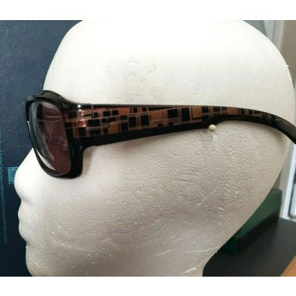 2 Pair of Ladies Sunglasses Plastic Frames 1 Pair Fashion & Polarized