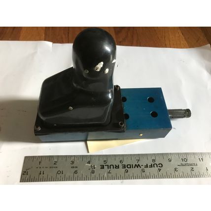 LUBRIQUIP MODU-FLO 521-006-690,LUBRIQUIP MODU-FL0 LUBRICATION SYSTEM,EI