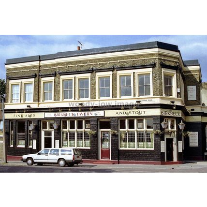 pu4876 - The Birkbeck Tavern on Langthorne Road, London E11 - print 6x4