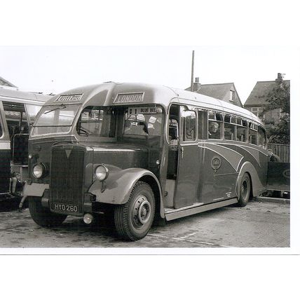 Black & White Photo of United Service Transport Co. Ltd. of London SW9 - HYO 260