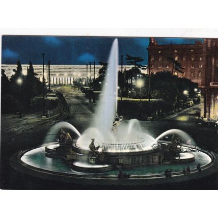 Roma Piazza Esedra Italy Postcard unused VGC