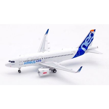 AIRBUS A319-151N REG: D-AVWA WITH STAND - INFLIGHT 200 IF319HNEO 1/200