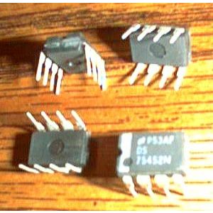 Lot of 40: National Semiconductor DS75452N