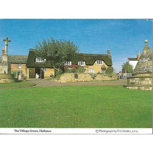 Hallaton, Leicestershire - Village Green - local postcard c.1980s