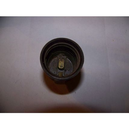 USED!! LIGHT BULB TO OUTLET ADAPTER, FREE SHIPPING US ONLY!!