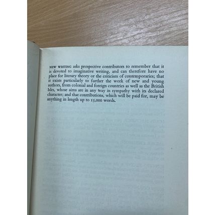 1937 "NEW WRITING" STORIES OF 15,000 WORDS EM FORSTER HARDBACK BOOK (P4)