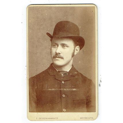 Victorian cdv photo man wearing bowler hat Weymouth photographer