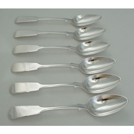Six Very Good Antique Silver Fiddle Pattern Teaspoons, London 1843, 149mm, 154g.