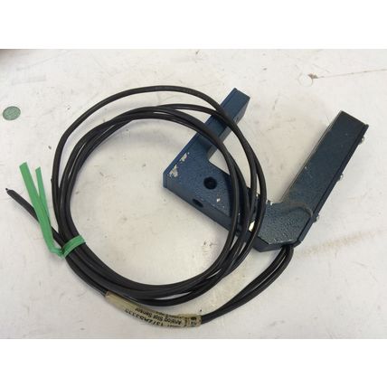 CUTLER-HAMMER 1372AS3335 EATON PHOTOELECTRIC ANALOG SLOT SENSOR,SI