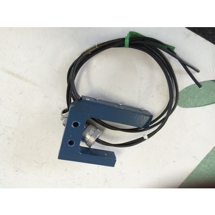 CUTLER-HAMMER 1372AS3335 EATON PHOTOELECTRIC ANALOG SLOT SENSOR,SI