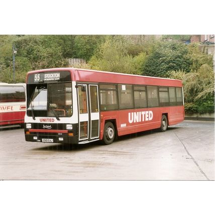 Colour Photograph of United Automobile Services Ltd. - G510 EAJ