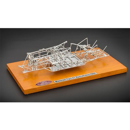 1960 Maserati Tipo 61 Birdcage Spaceframe 1/18 Diecast Model by CMC