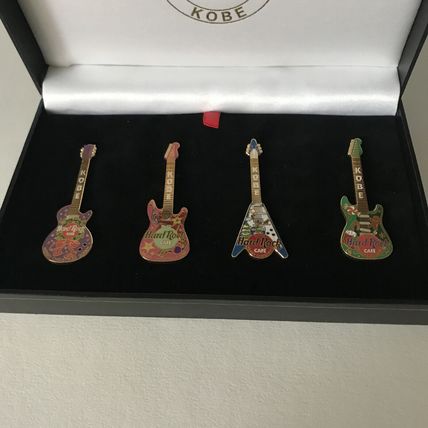 Hard Rock Cafe FOUR Pin Set KOBE JAPAN RARE LE Christmas 2000 Boxed HRC MINT