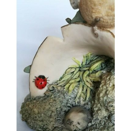 BORDER FINE ARTS, WREN ON TEACUP, RB5, Ayres, Ladybird. 1985, Very Rare.