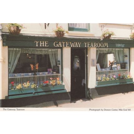 The Gateway Tearoom Cafe Near Chelmsford Essex Postcard