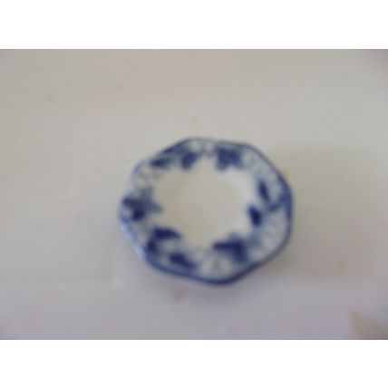Miniature Porcelain Tea Set Blue & White Floral Pattern 8 piece
