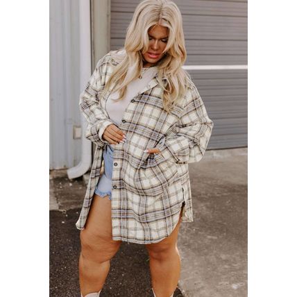 White Plaid Print Tunic Plus Size Shacket with Slits