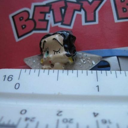 24 Colorful Betty Boop Snap Hair Clips Plastic Decorative Figures Sparkly Star