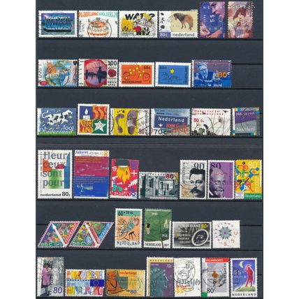 562 Stamp Selection - Netherlands - Used Hinged