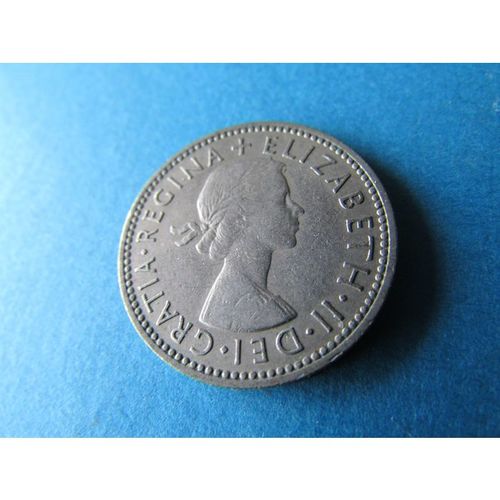 1954 QUEEN ELIZABETH II ENGLISH SHIELD ONE SHILLING - COIN - 3. P FREE POST.