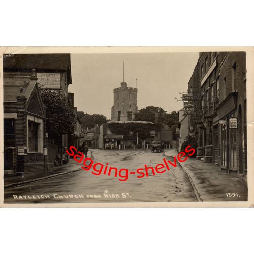 Essex - RAYLEIGH - Church from High Street - RP - p/u 1923