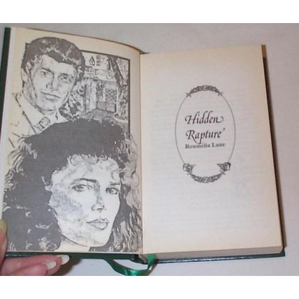 Romance Treasury - - 1987 - 3n1 Leatherette Hardcover - Lane, Lewty, Moore