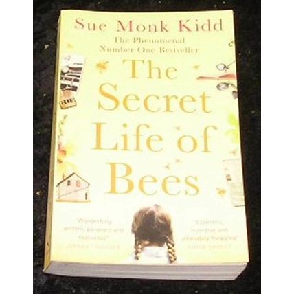 The Secret Life of Bees by Sue Monk Kidd (Paperback, 2003)