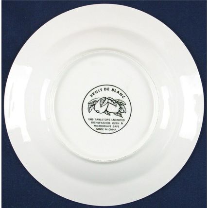Tabletops Unlimited Fruit de Blanc Rimmed Soup Bowl, Excellent Condition!