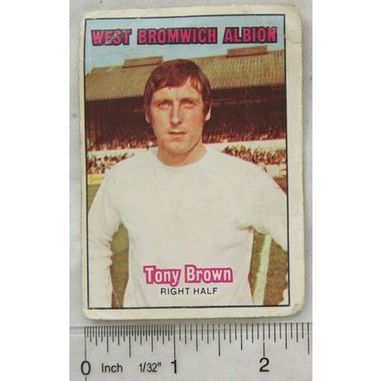 A&BC Footballer Gum card Tony Brown, West Bromwich Albion