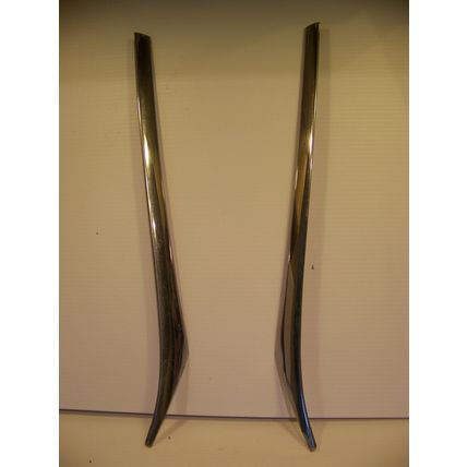1959 CHEVROLET BISCAYNE REAR WINDOW TRIM OEM
