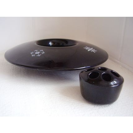 Vintage Bagley Jetique Black Glass Snowflake Flying Saucer Posy Vase+ Black Frog