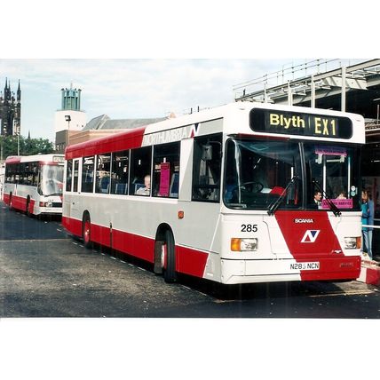 Colour Photograph of Northumbria Motor Services Ltd. - N285 NCN