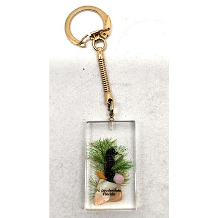 Ft Lauderdale Florida Souvenir Keychain Faux Seahorse Shell Lucite Vintage HTF