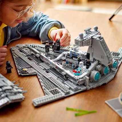 LEGO Star Wars Imperial Star Destroyer Building Toys Set - Birthday Gift Idea fo