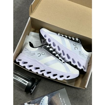 Women's On Cloud Sneakers