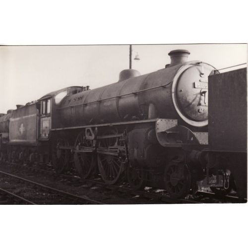 Railway Photo LNER B1 61161 Thompson 4-6-0 Loco