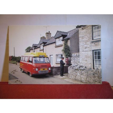 POST OFFICE POSTBUS, RHYL-MERIADOG, WALES unused vintage postcard (A) =