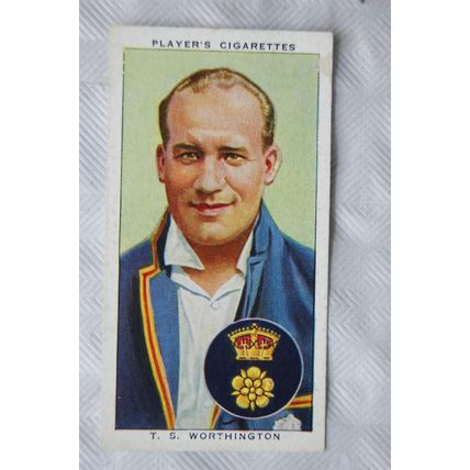 1938 Players Cricketers No. 32 T. S. Worthington, Derbyshire & England