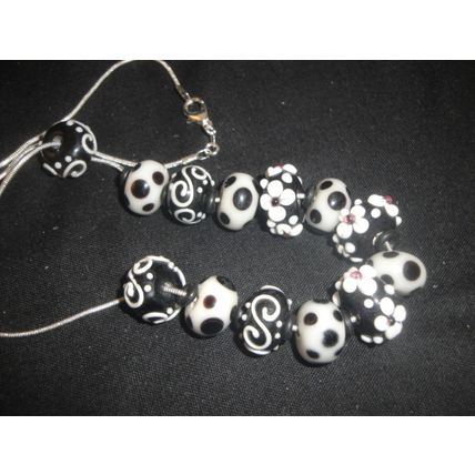 13 handcrafted artisan black & white flower and dot glass bead necklace
