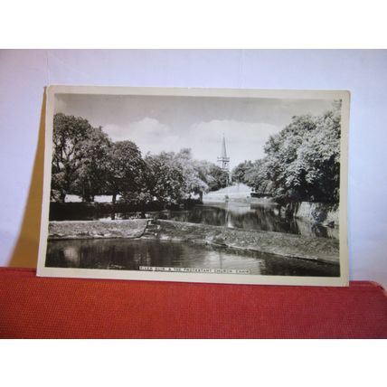 RIVER SUIR & PROTESTANT CHURCH. CAHIR. TIPPERARY used postcard 1958 pm =