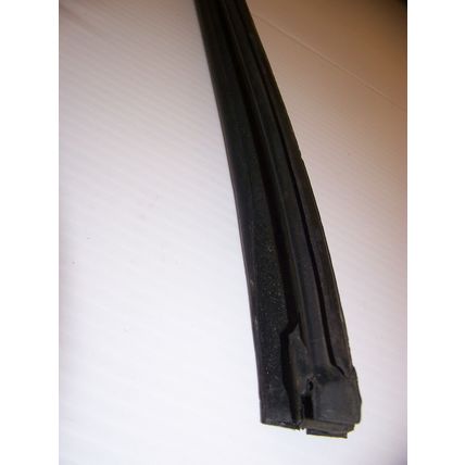 1968 DODGE SUPER BEE CORONET POST RH QUARTER GLASS GASKET OEM NOT HARD TOP