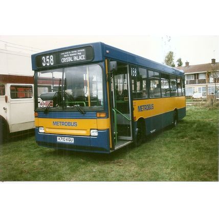 Colour Photograph of Metrobus Ltd. - K710 KGU