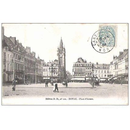 59 - Douai - place d'armes