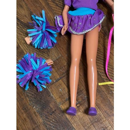 Cheerleading Courtney Best Friend of Skipper Doll #3933 1992 Mattel