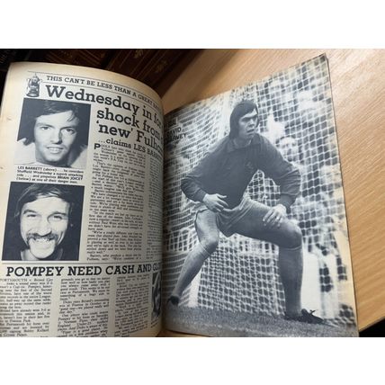 GOAL MAGAZINE #228 13 JAN 1973 UK FOOTBALL MAGAZINE - NORWICH TEAM POSTER (LL)