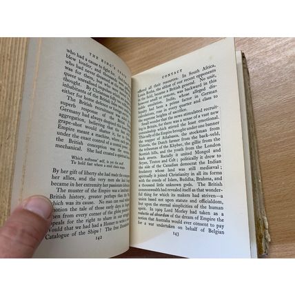 1935 1ST JOHN BUCHAN "THE KING'S GRACE 1910-1935" ILLUSTRATED HARDBACK BOOK (P4)