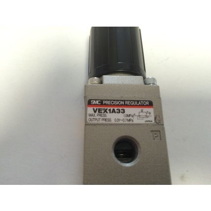 NEW SMC VEX1A33, VEX1A33-01 PRECISION PNEUMATIC REGULATOR, 1.0MPa, 1/8"NPT,BR